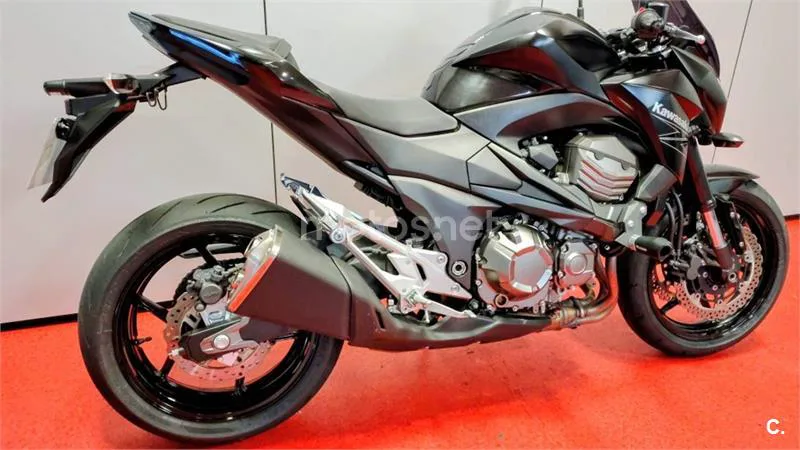 Kawasaki Z800 – Vista 5