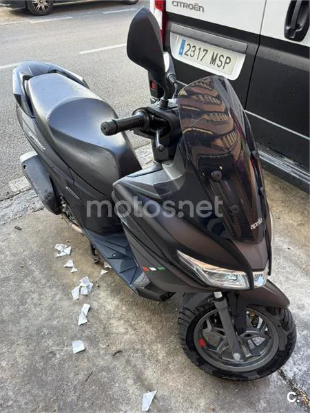 Aprilia SXR 50 – Vista 2