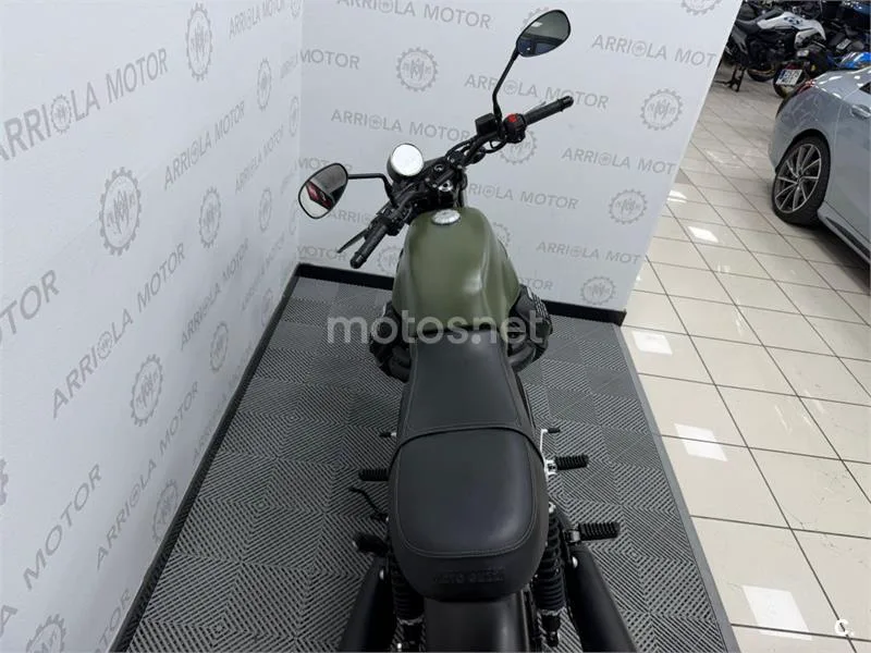 Moto Guzzi V7 III – Vista 9