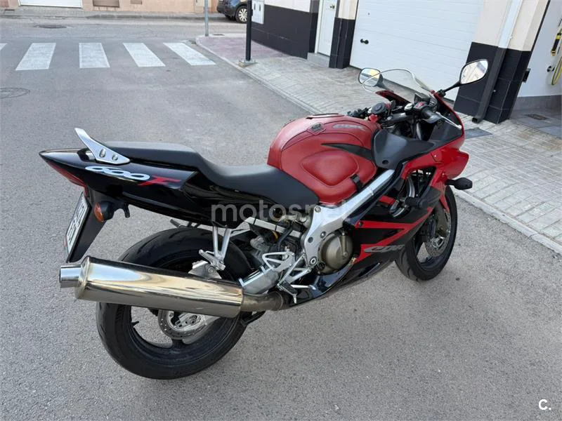 Honda CBR 600 F – Vista 5