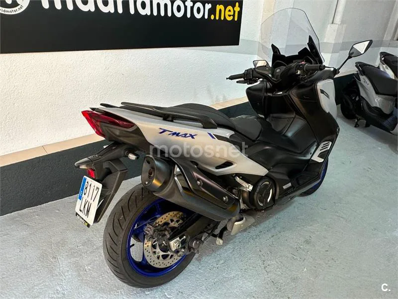 Yamaha TMAX 560 – Vista 5