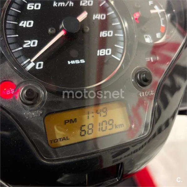 Honda SH 300i – Vista 11