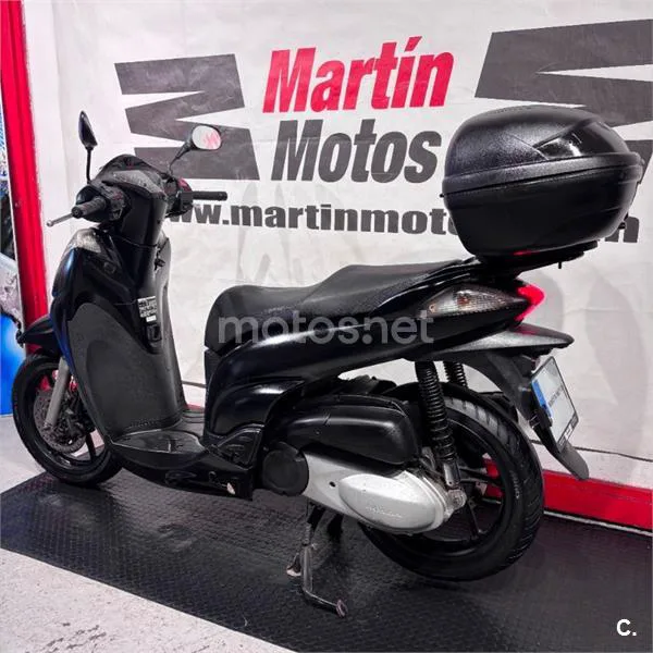Honda SH 300i – Vista 10