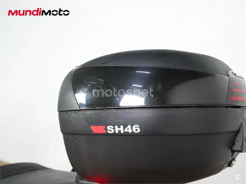 Yamaha TMAX 530 – Vista 15