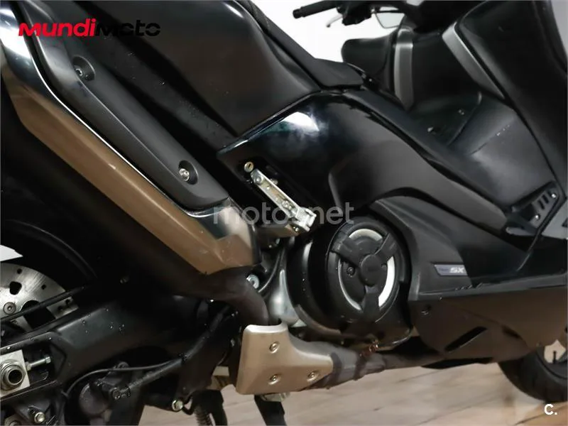 Yamaha TMAX 530 – Vista 4