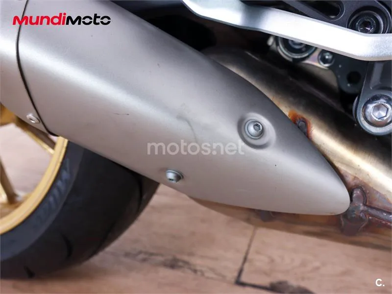 Yamaha R7 – Vista 17