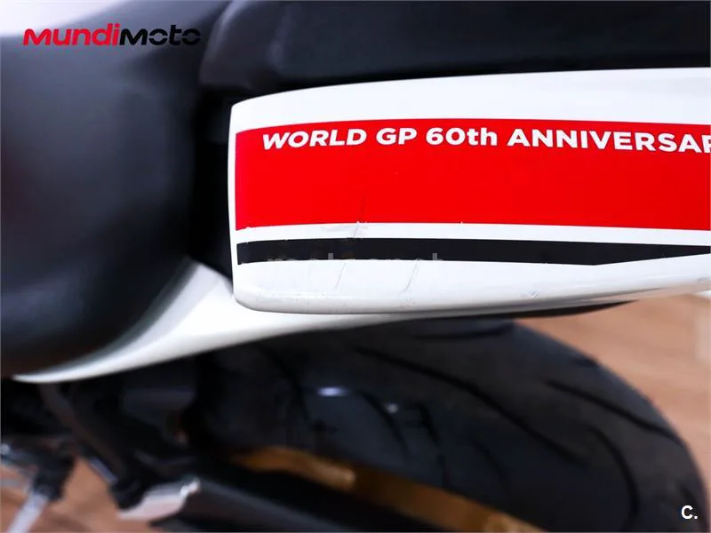 Yamaha R7 – Vista 18