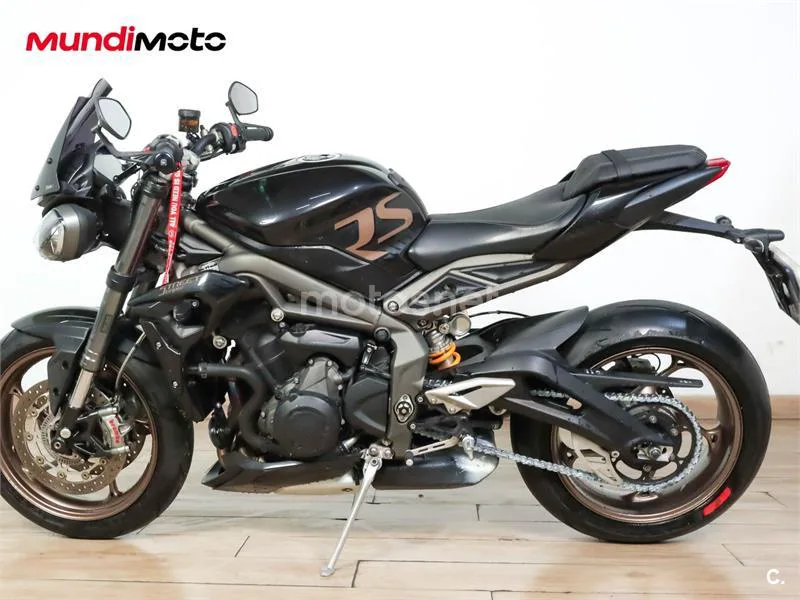 Triumph Street Triple – Vista 6