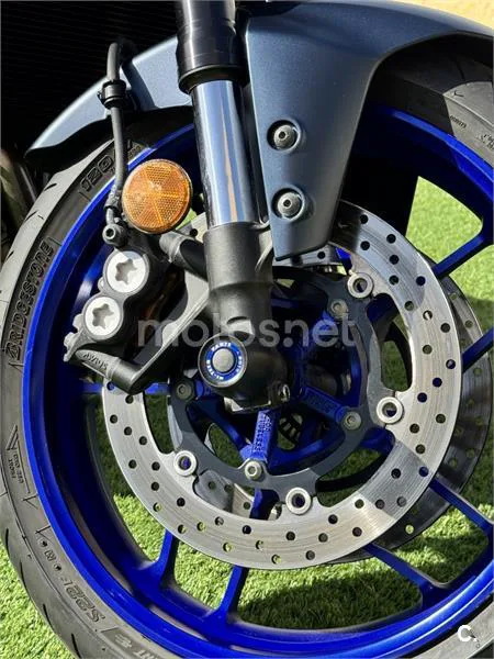 Yamaha MT-09 – Vista 4