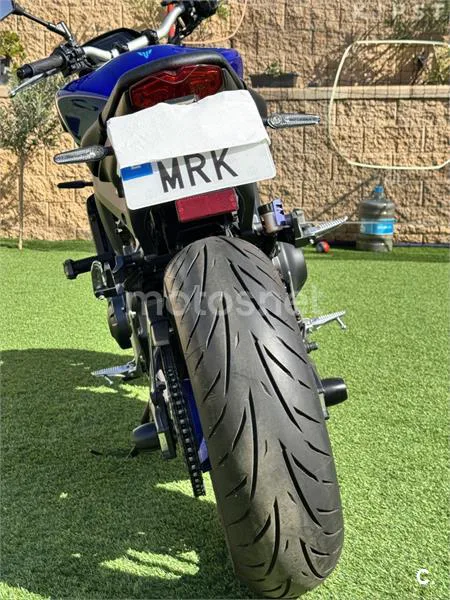 Yamaha MT-09 – Vista 5