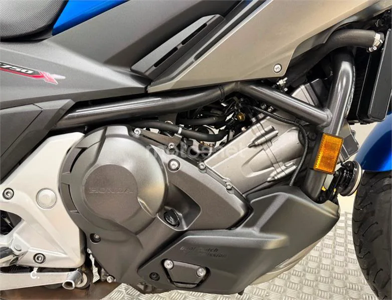 Honda NC 750 – Vista 7