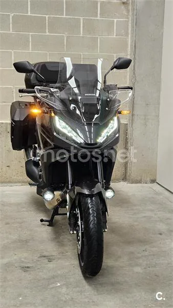 Honda NT1100 – Vista 11