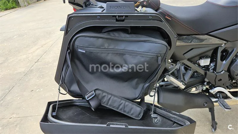 Honda NT1100 – Vista 4