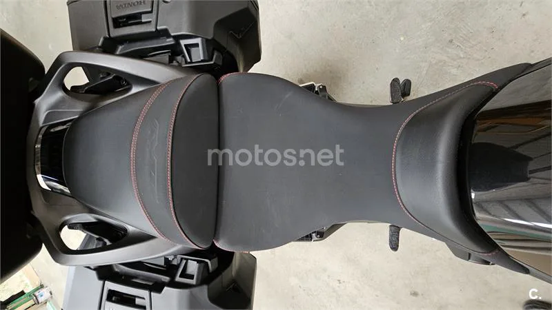 Honda NT1100 – Vista 10