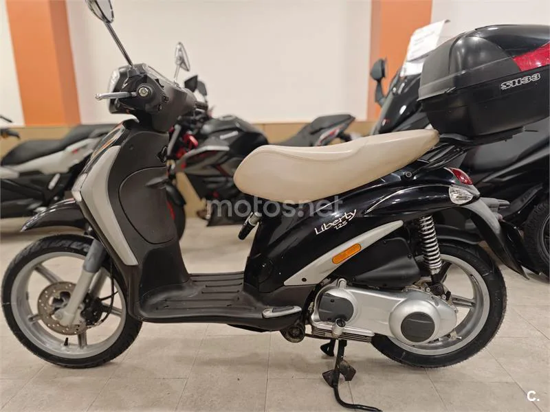 Piaggio LIBERTY 124 4T – Vista 6