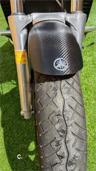 Yamaha V-Max 1200 – Vista 3