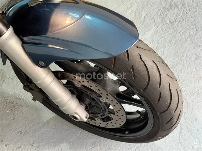 Yamaha FZ6 – Vista 14