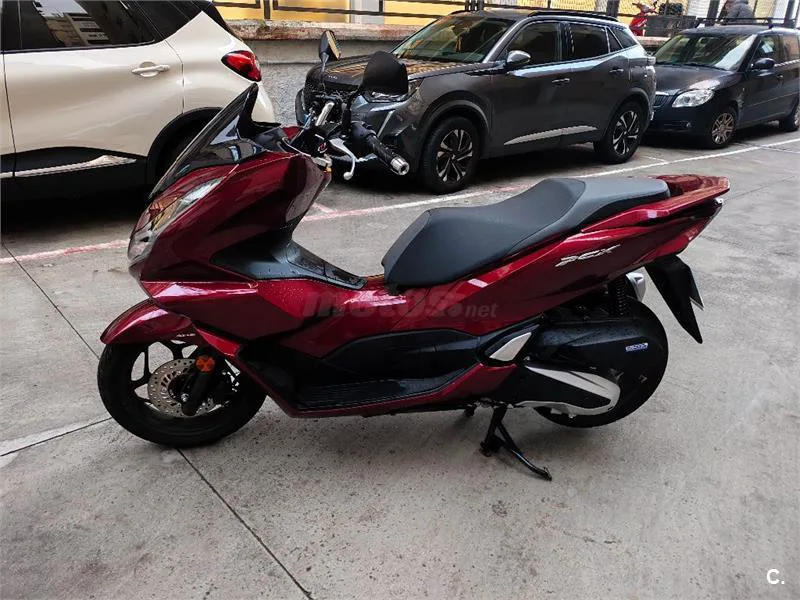 Honda PCX 125 – Vista 2