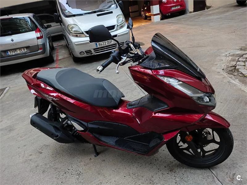 Honda PCX 125 – Vista 3