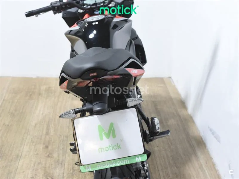 Aprilia Tuono 125 – Vista 6