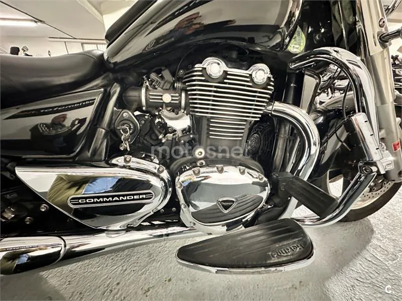 Triumph Thunderbird Commander – Vista 17
