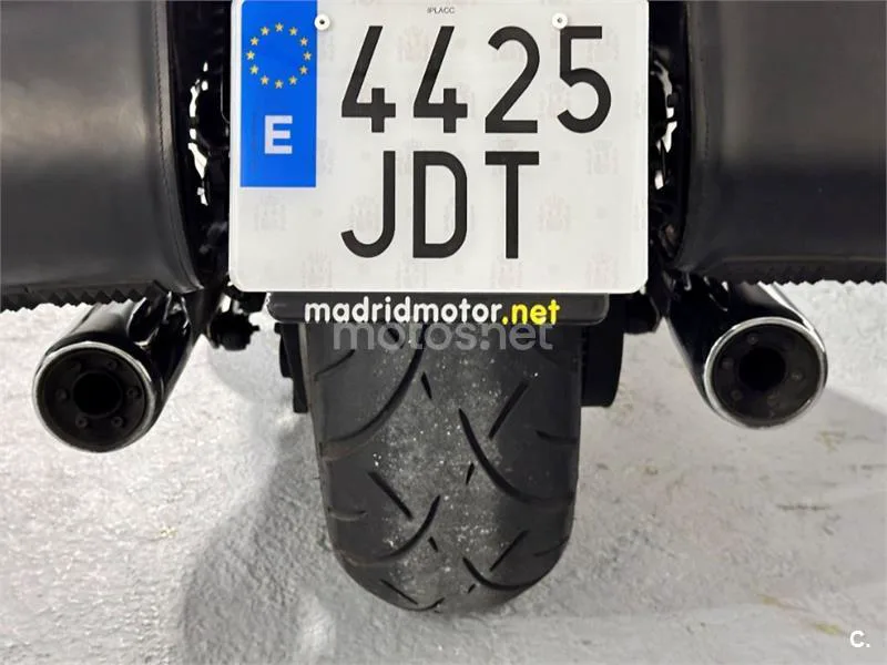 Triumph Thunderbird Commander – Vista 22