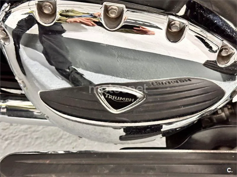 Triumph Thunderbird Commander – Vista 29