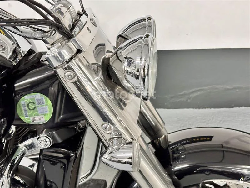 Triumph Thunderbird Commander – Vista 42