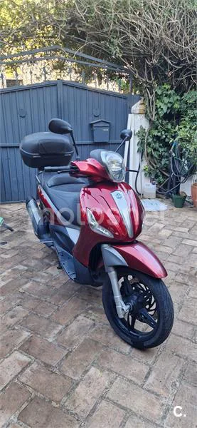 Piaggio Beverly Sport Touring 350 - Vista 6