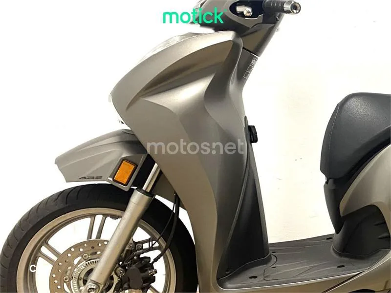 Honda SH 350i – Vista 7