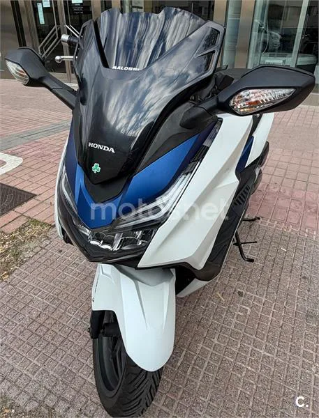 Honda Forza 125 – Vista 6