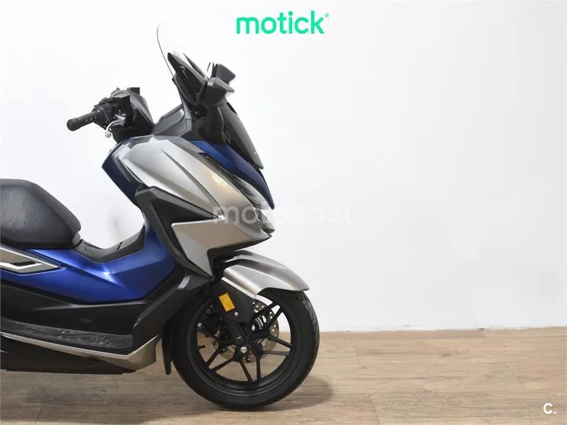 Honda Forza 125 – Vista 4