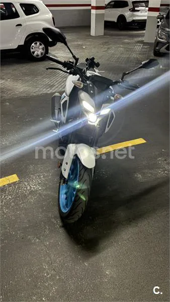 Yamaha MT-125 – Vista 2