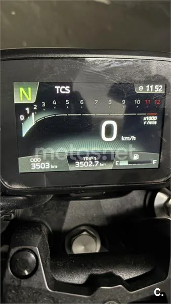 Yamaha MT-125 – Vista 4