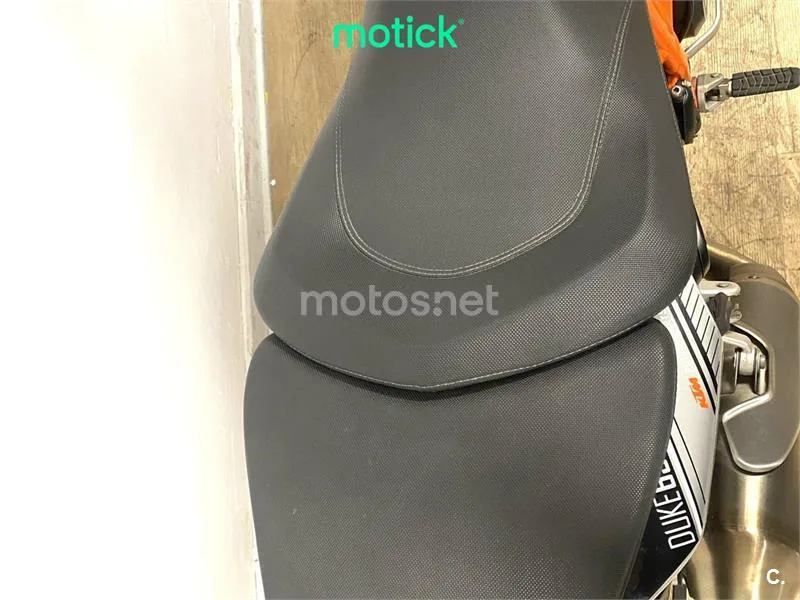 KTM 690 Duke – Vista 10