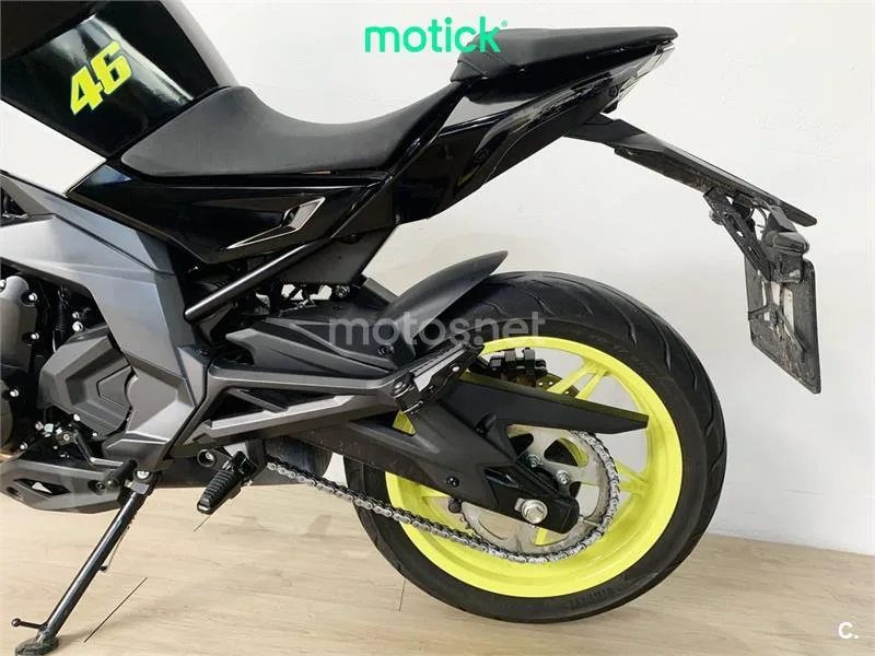 CFMOTO 650NK – Vista 8