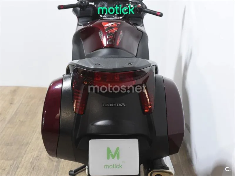 Honda NT 700 Deauville – Vista 6