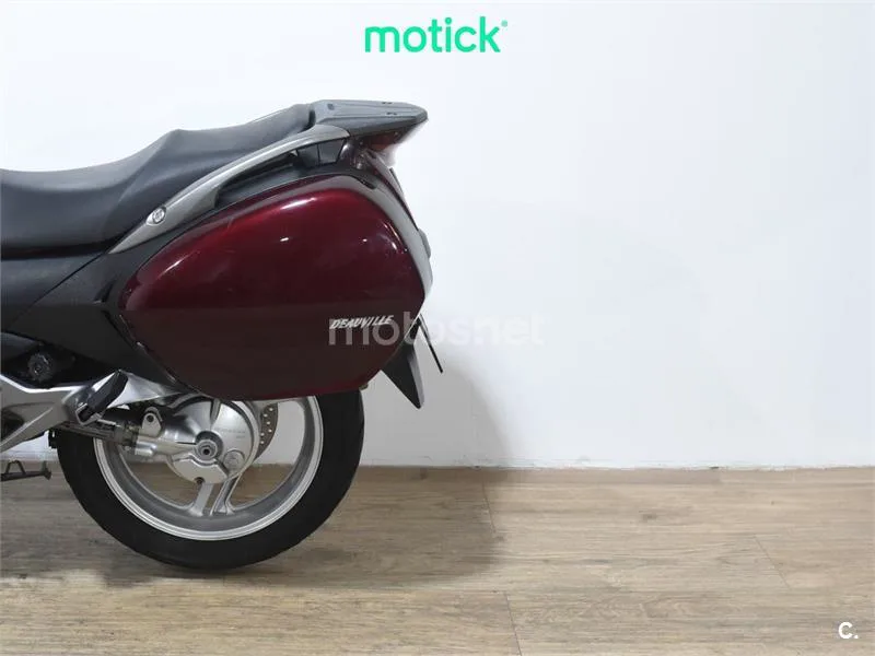 Honda NT 700 Deauville – Vista 9