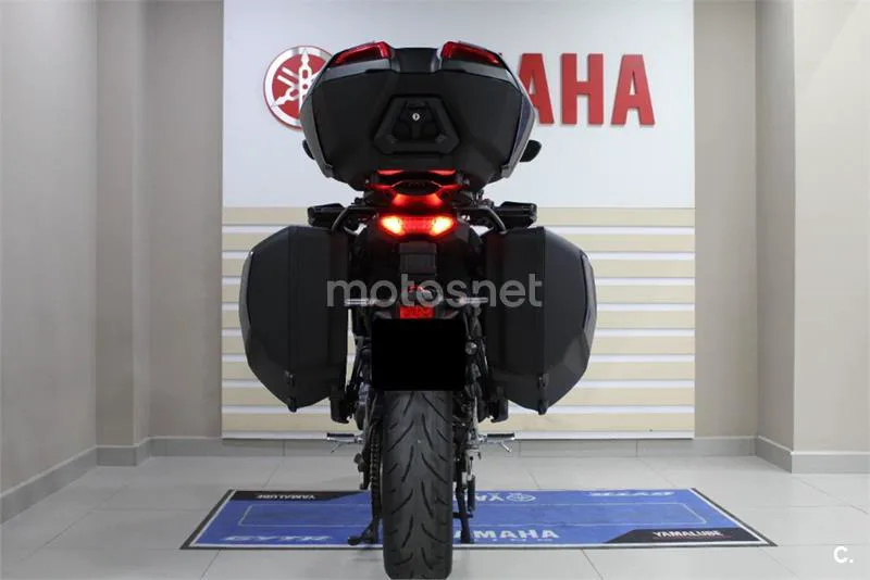 Yamaha Tracer 9 – Vista 4