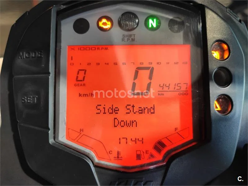 KTM 390 Duke – Vista 5