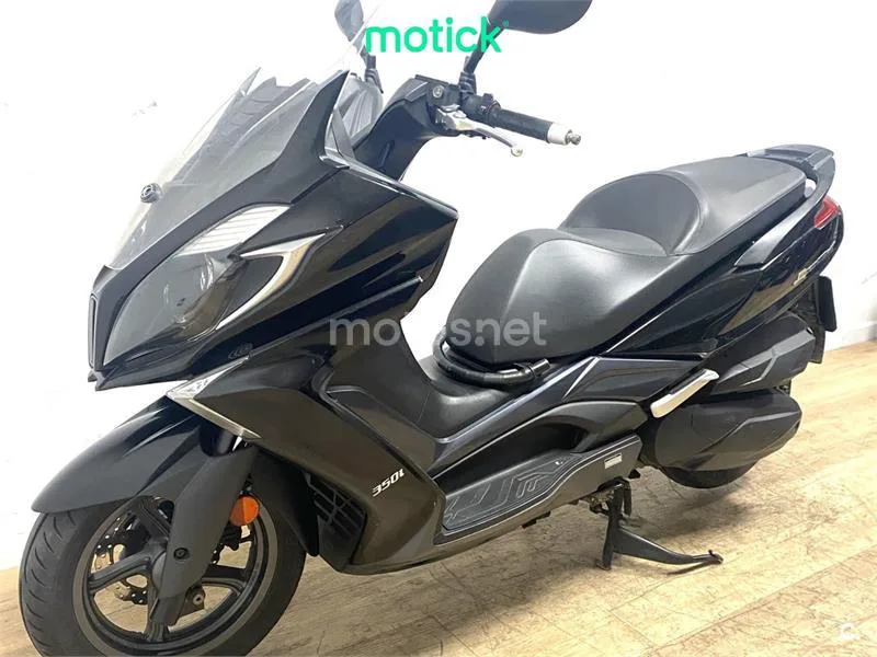 Kymco Super Dink 350 – Vista 10