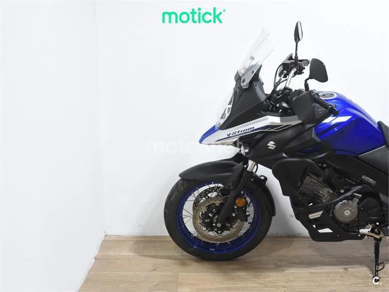 Suzuki V-Strom 650 XT – Vista 8