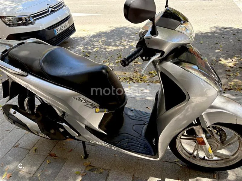 Honda SH 125i – Vista 5