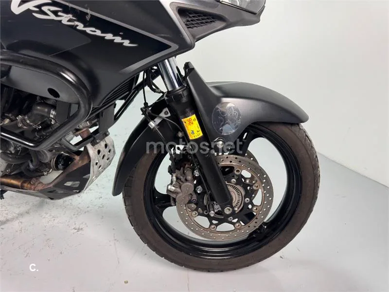 Suzuki V-Strom 650 – Vista 4