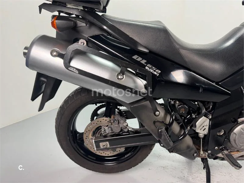Suzuki V-Strom 650 – Vista 9