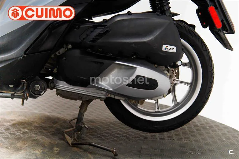 Piaggio Medley – Vista 18