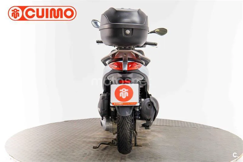 Piaggio Medley – Vista 5