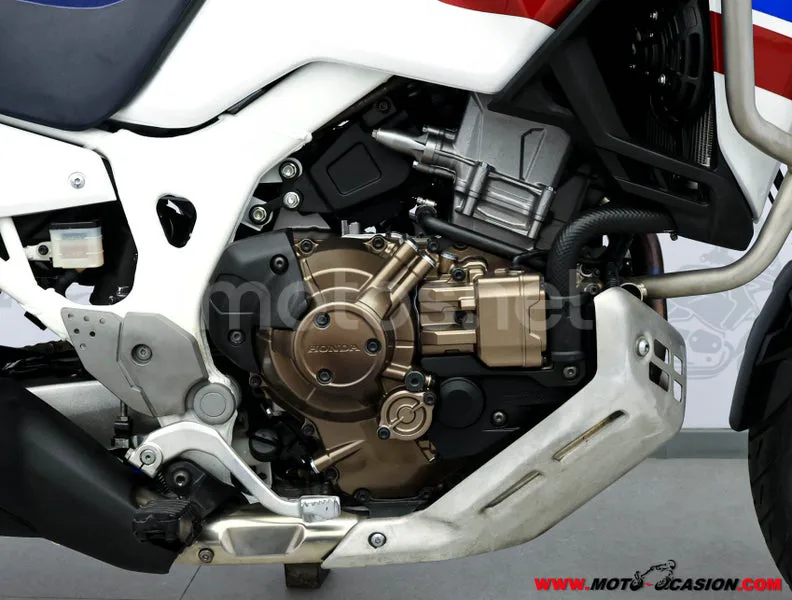 Honda CRF 1000L Africa Twin – Vista 5