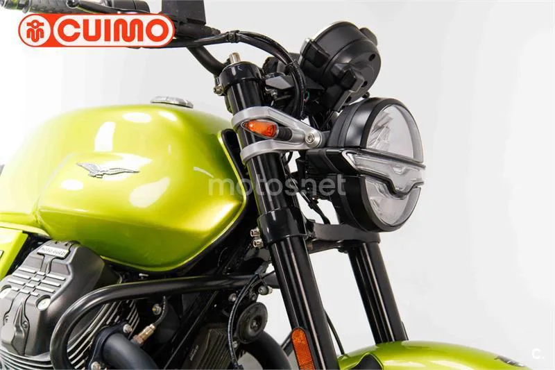 Moto Guzzi V7 – Vista 11