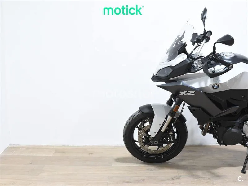 BMW F 900 XR – Vista 8